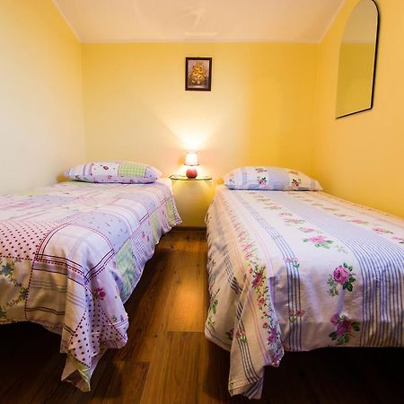 Apartments Angela 1711 Rakalj Экстерьер фото